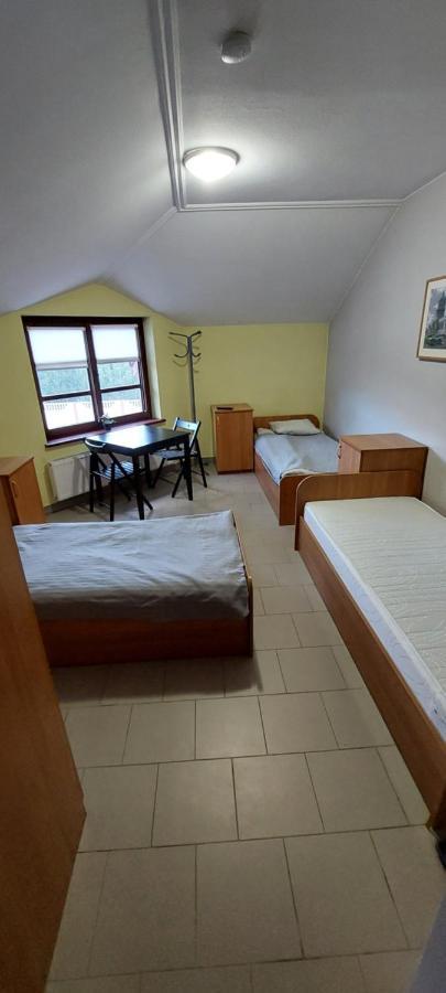 Dom Dworkowa Hostel Kobylka Room photo